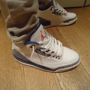 Meet your Posher, Jonathan